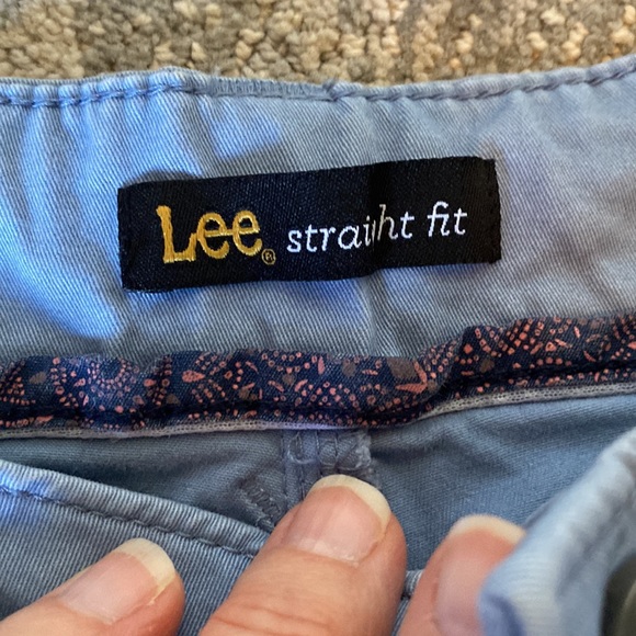 Lee brand shorts - Picture 2 of 5